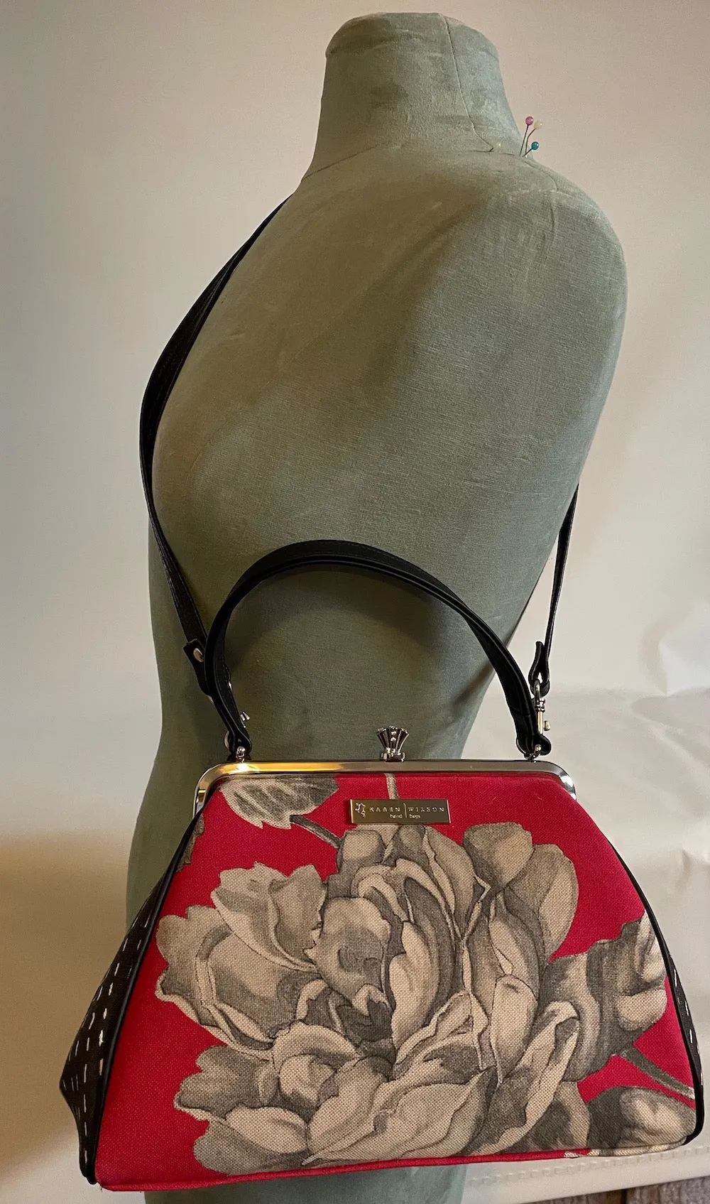 4077R-Red Rose