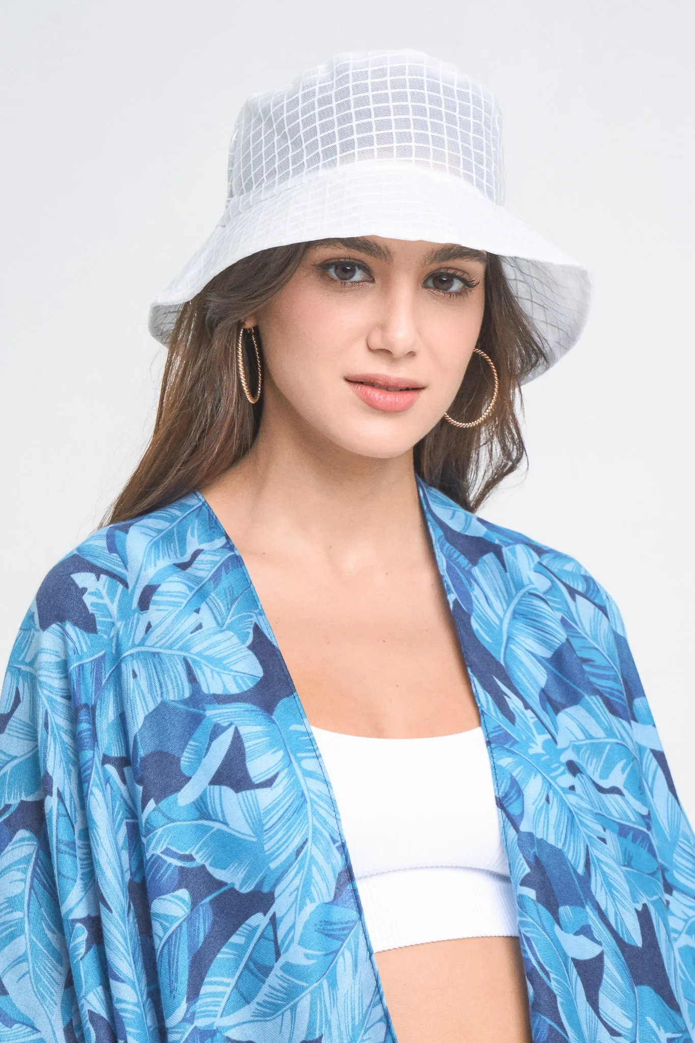 Grid Patterned Tulle Mesh Bucket Hat