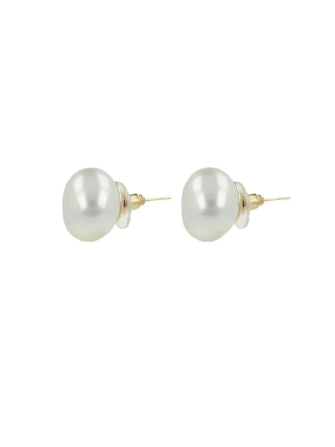 Malvika Sitlani In White Pearl Statement Studs