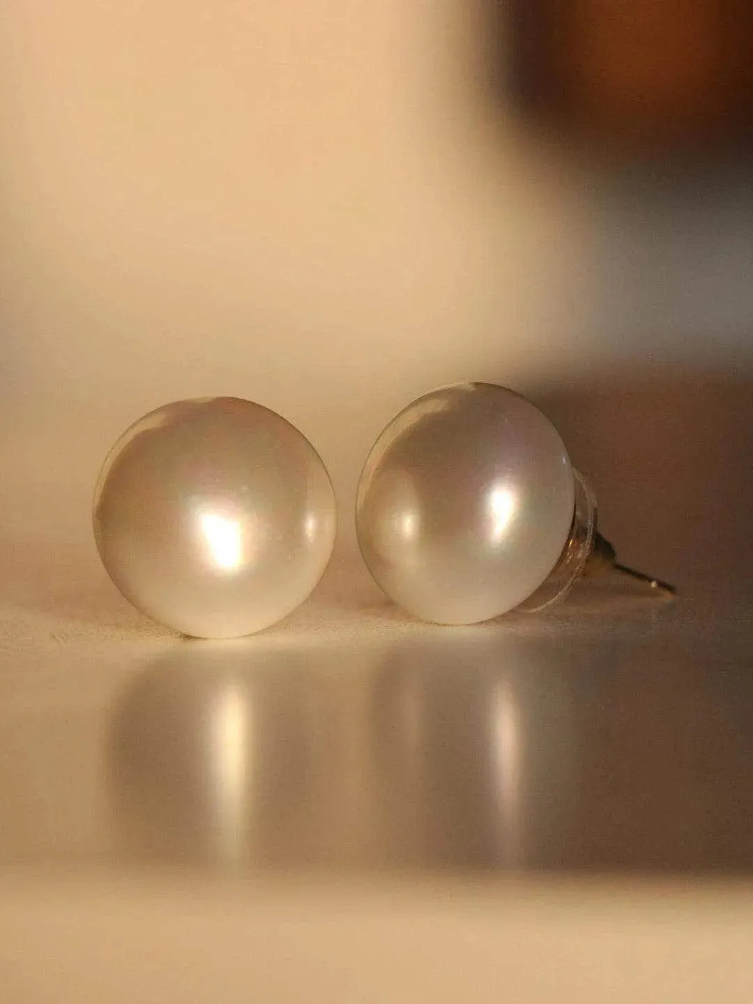 Malvika Sitlani In White Pearl Statement Studs