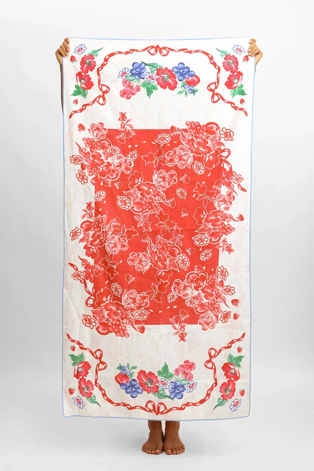 Packable Beach Towel / Summer Berries